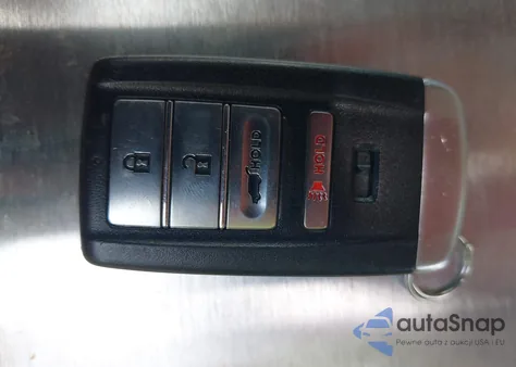 2018 Acura Rdx z USA, uszkodzony, nr VIN 19UTB4858JL900130